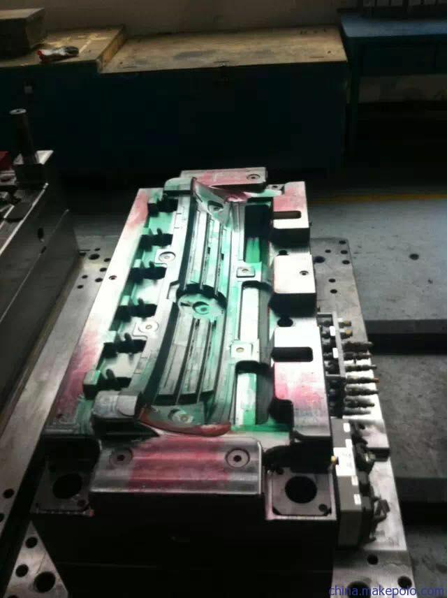 江蘇海安南通達(dá)天下精密模具廠圖片,江蘇海安南通達(dá)天下精密模具廠圖片大全,南通達(dá)天下精密模具-